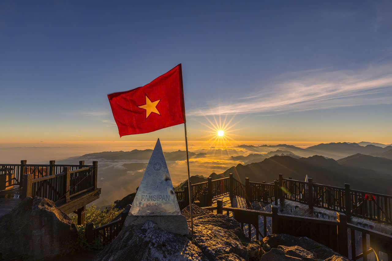 Cáp Treo Fansipan Sapa khuyến mại giá vé chỉ 500k nhân dịp mừng mở cửa trở lại ngày 15/12/2025